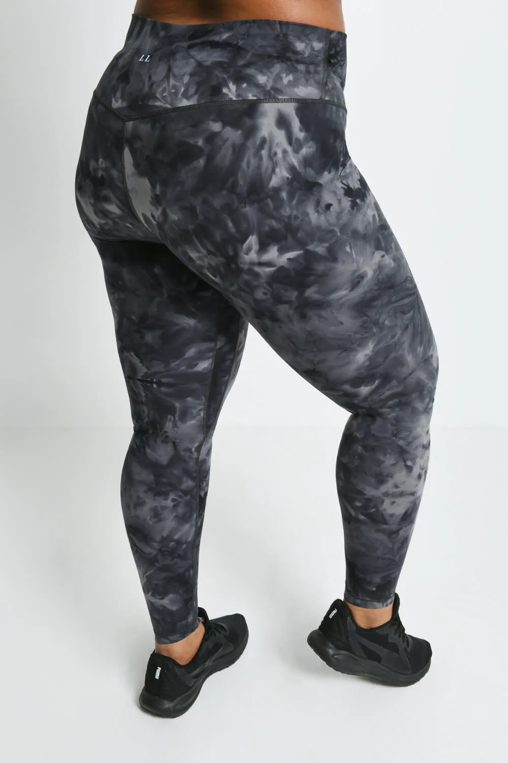 Curve Revitalise High Waisted Leggings - Black Tie Dye