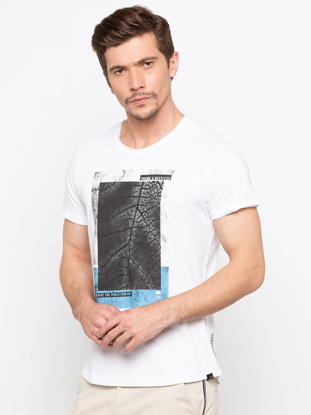 Spykar Men White Printed Slim Fit T-Shirt